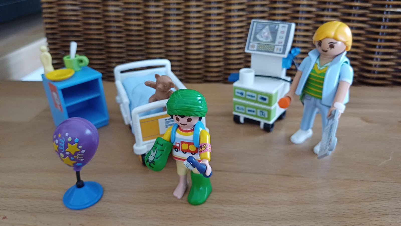 Pediatric playmobil room – photo 2